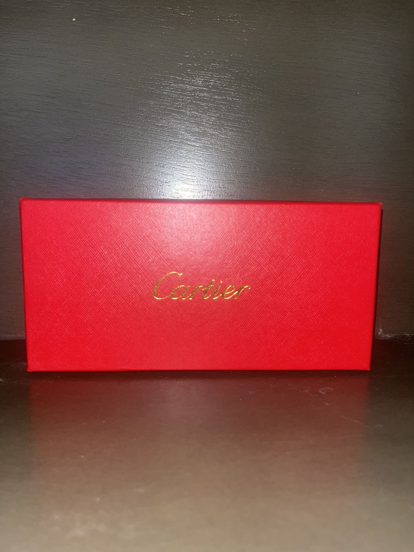 **BEST KFFER TAKES IT**Cartier Frame Sunglasses