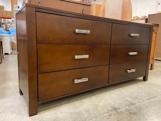 Dark Wooden Lowboy 6-Drawer Dresser w/ Silver Handles