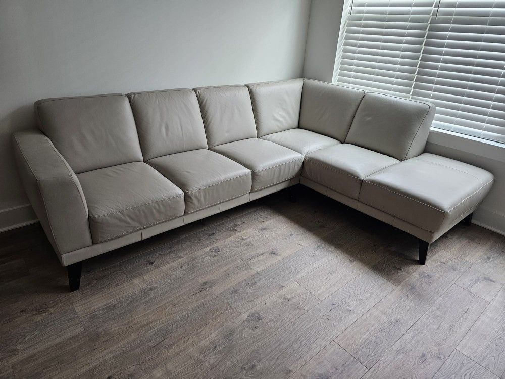 Sectional Sofa