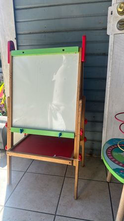 Hape Whiteboard and Chalkboard