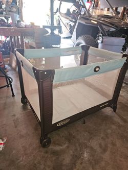 Graco playpen