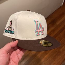 Dodgers Hat NewEra Size 7 3/8