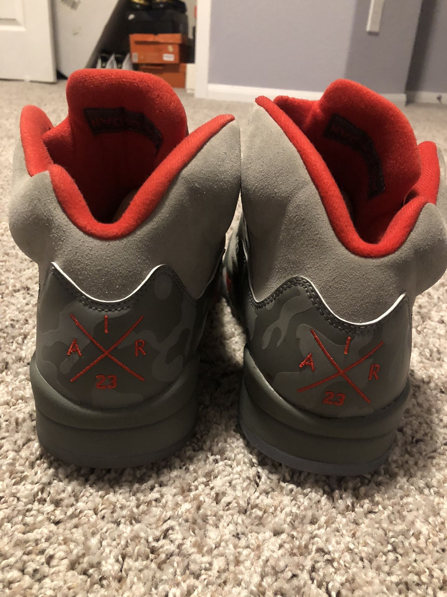 Air Jordan “Dark Stucco”