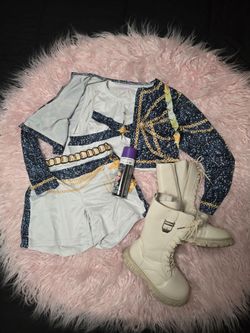 Kpop DH costume with Purple hair spray and boots