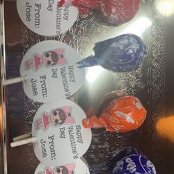 Valentines Customized Cards With Lollipop 