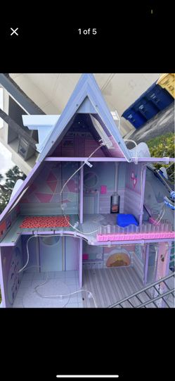 LOL Dolls Winter Disco Dollhouse