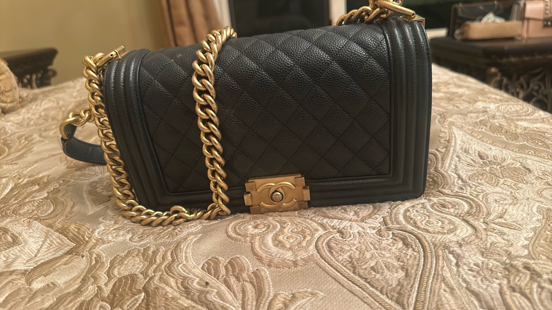 Chanel Le Boy Handbag Purse Bag 
