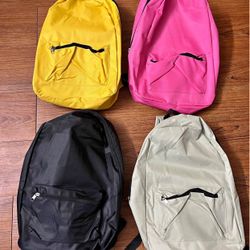 New Backpacks 🎒.Each 4$ All 4 for 15$