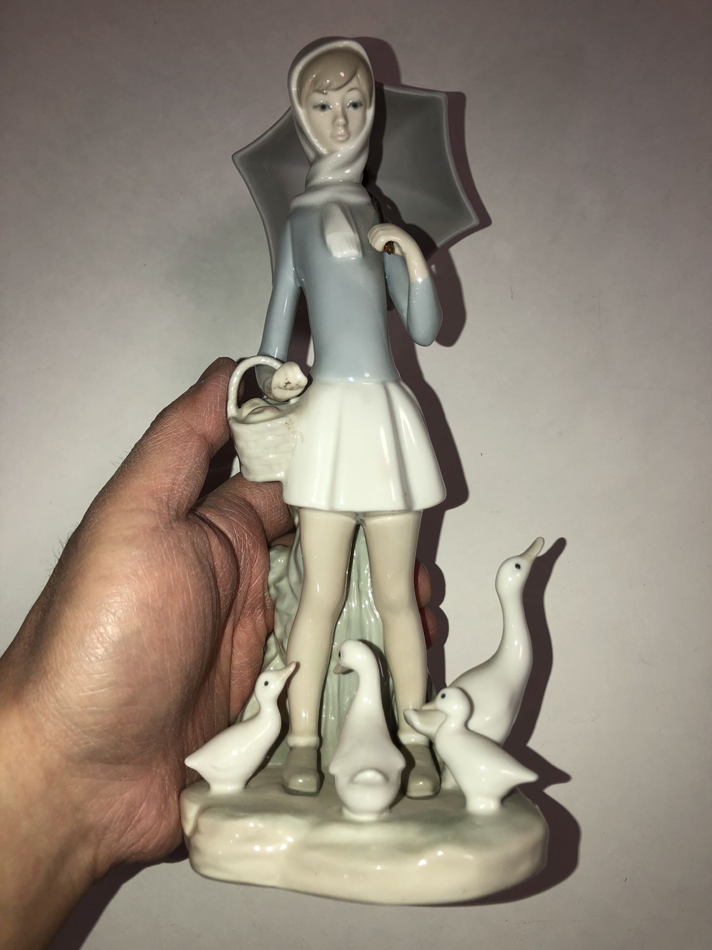 Rare LLADRO Girl With Ducks Figurine