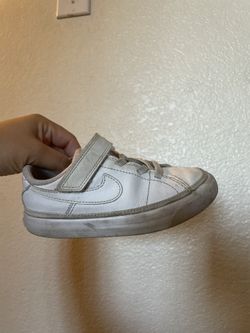 White Nikes Toddler 8.5 