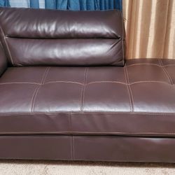 Brown Leather Furniture Set