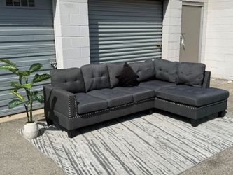 🛋️ Beautiful Gray L-Shaped Sectional Sofa – FREE Same-Day Delivery!
✨ GORGEOUS GRAY L-SHAPED SECTIONAL – 2 PIECES ✨