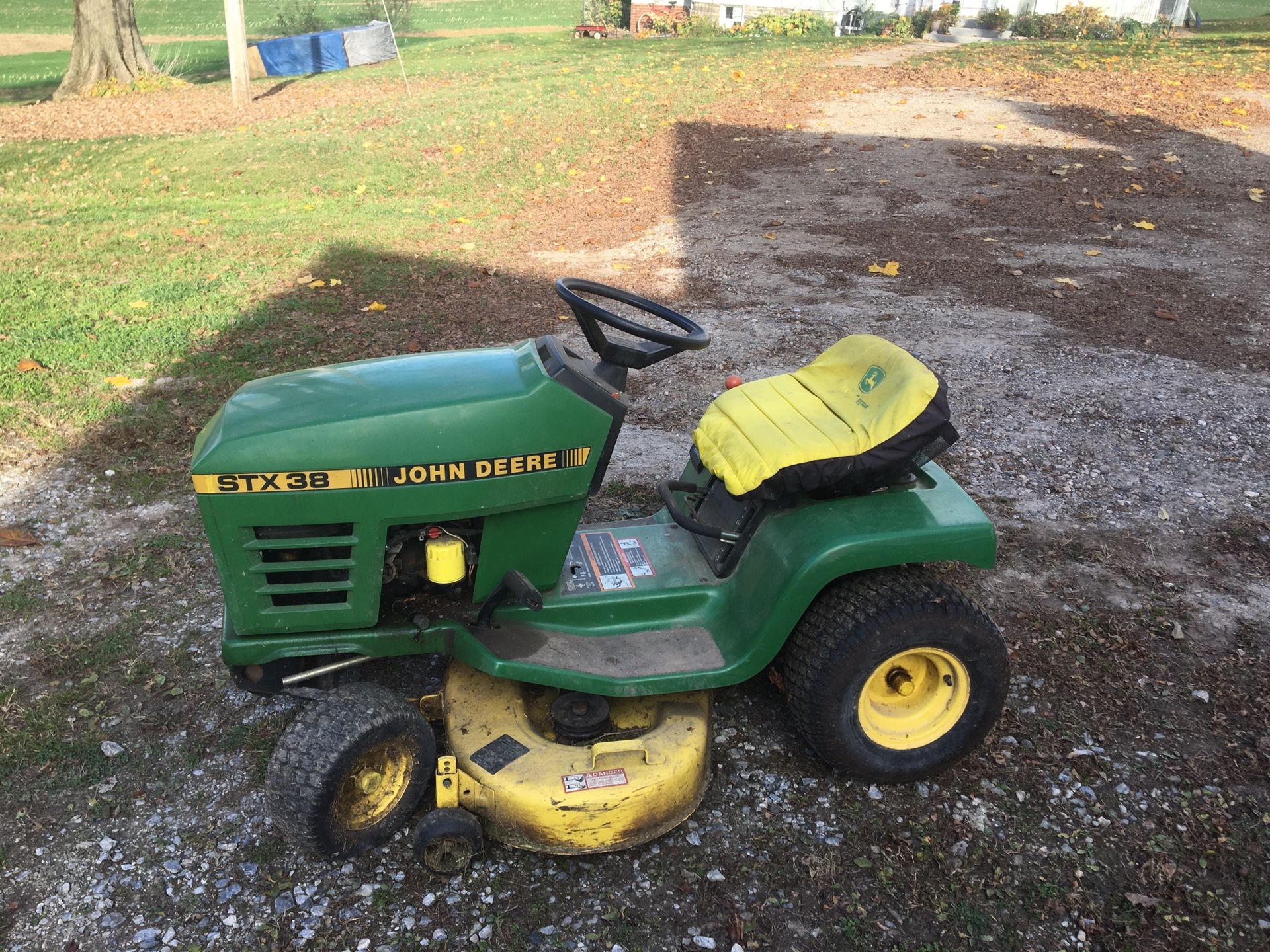 John Deere STX 38