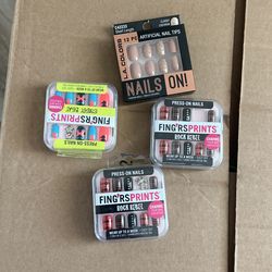 Press on nails