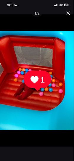 bouncy house with balls