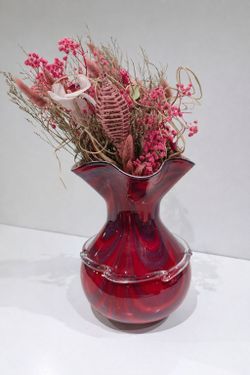 Red Art Glass Vase 11 Inch Hand Blown Swirl Pattern Ruffled Rim Decorative