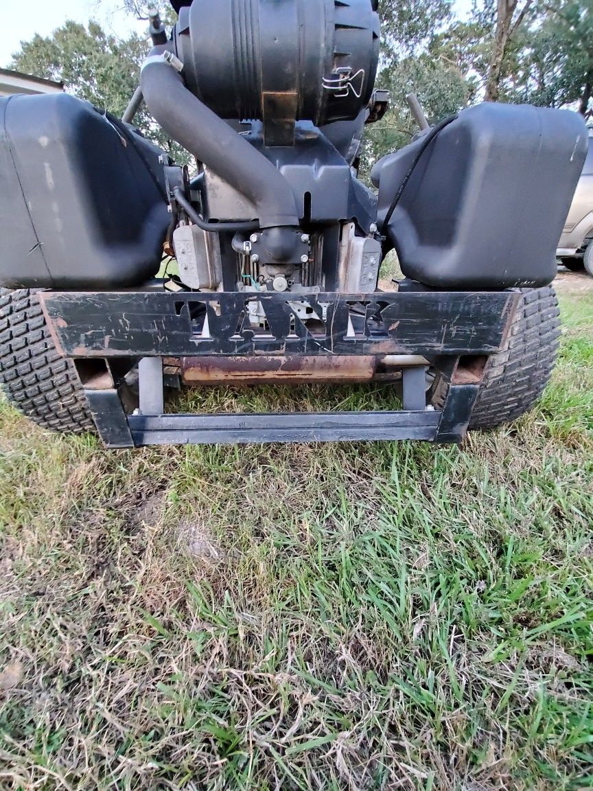 Cub cadet Commercial zero turn tank m60 for Sale in Splendora, TX OfferUp
