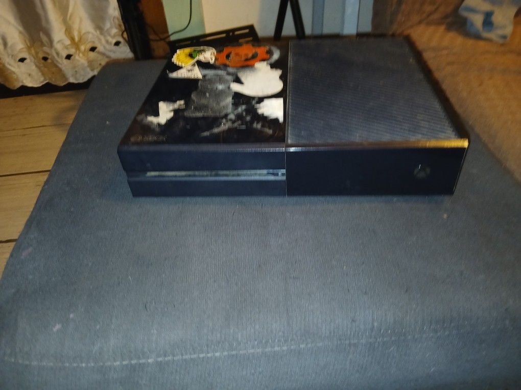 Xbox One, Black