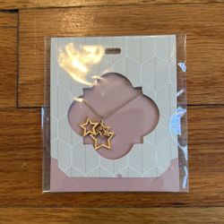 Star Pendant Necklace 