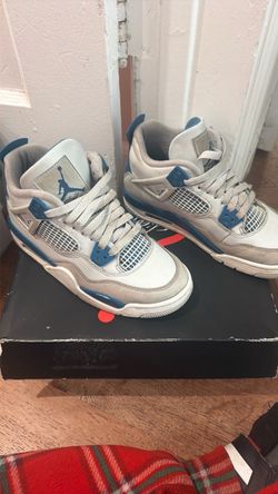 Jordan 4