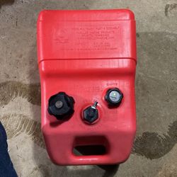 Moeller Marine Gas Tank 6 Gallons $45