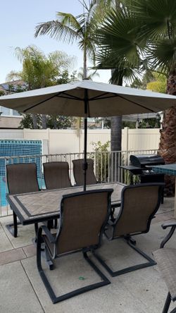 Outdoor Dining Table With 5 Chairs 