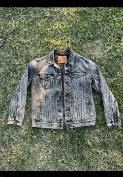 Levi Strauss & Co. Men's Black/ Gray Acid Wash Denim Jacket, Size L
