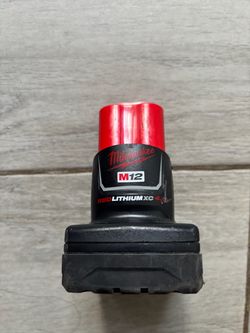 Milwaukee 4.0 Battery M12 (4)