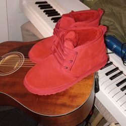 Size 10 Only Used Twice UGGs Men