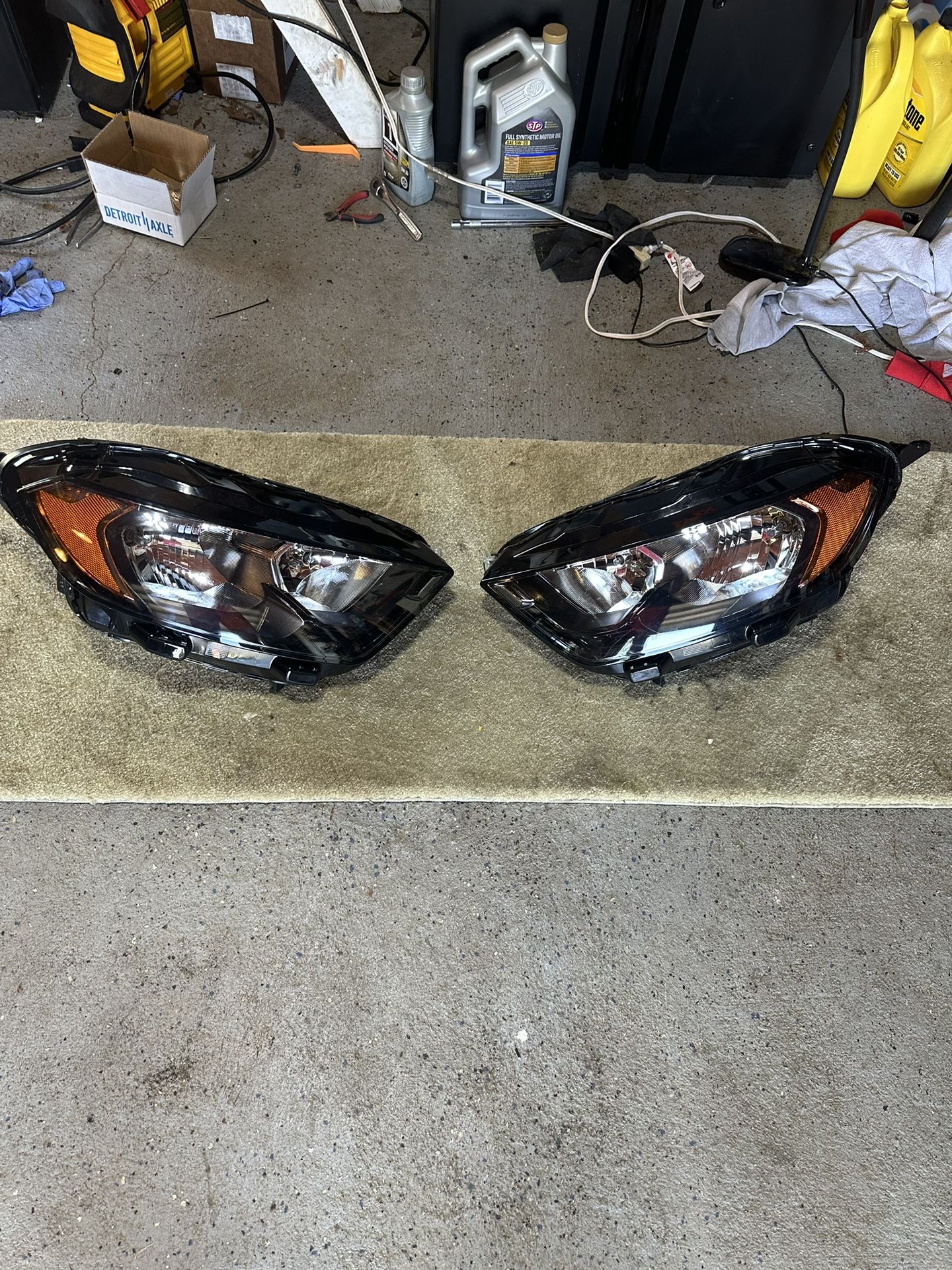 2018-2022 Ford Ecosport Halogen Headlights