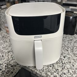 Dash air Fryer 