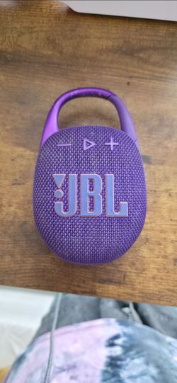 JBL Clip 5 Portable Bluetooth Speaker: Purple (Latest Gen w/ Auracast)