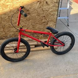 Subrosa Malum. BMX 