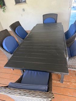 Outdoor Patio Dining Set with 6 Chairs