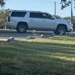 Chevy Suburban 2015