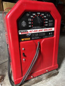 Lincoln Electric 225 Amp Arc/Stick Welder