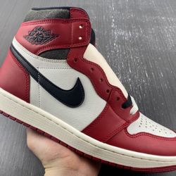 Jordan 1 lost and found , Any sizes available 