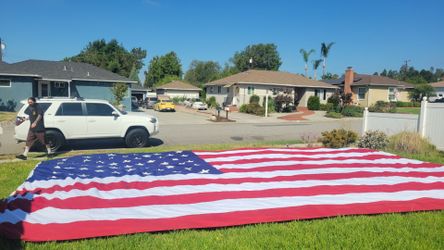 HUGE (18'X30') US Flag.