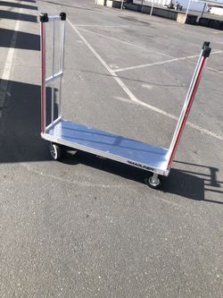 Magliner  Delivery Truck 