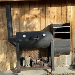 Offset smoker