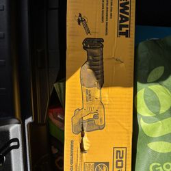 RECIPROCATING SAW (TOOL ONLY) 