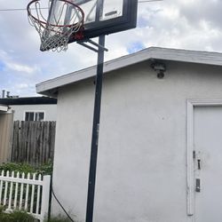 Lifetime Hoop up to 12 feet adjustable.