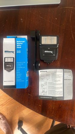Ultimaxx Universal Digital Slave Flash with Hot Shoe Bracket for DSLR Cameras