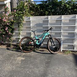 ⚡ Bosch-Powered Full Suspension eMTB! ⚡  CUBE Stereo Hybrid 140 HPC Race 625 – Large – Only 195 Miles