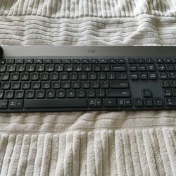 Logitech Craft wireless Keyboard