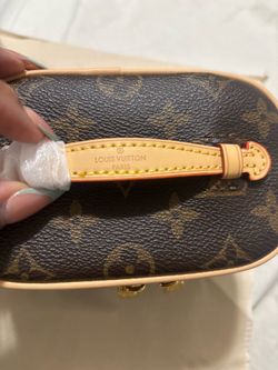 Lv vanity