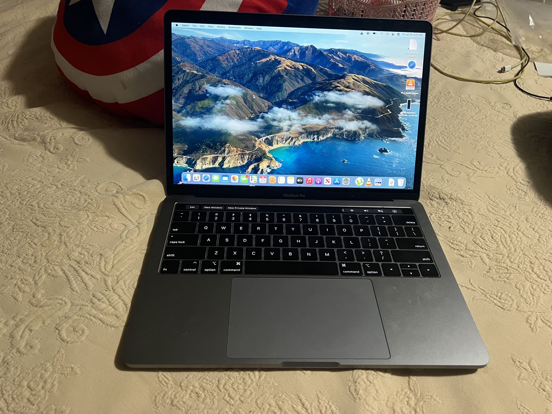 MacBook Pro 13 Inch 2018