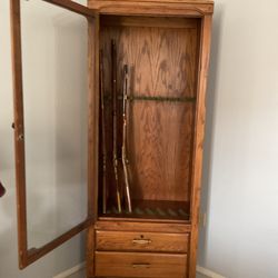 Gun  Cabinet