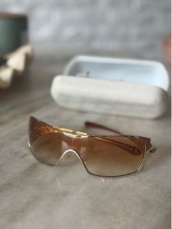 Oakley sunglasses