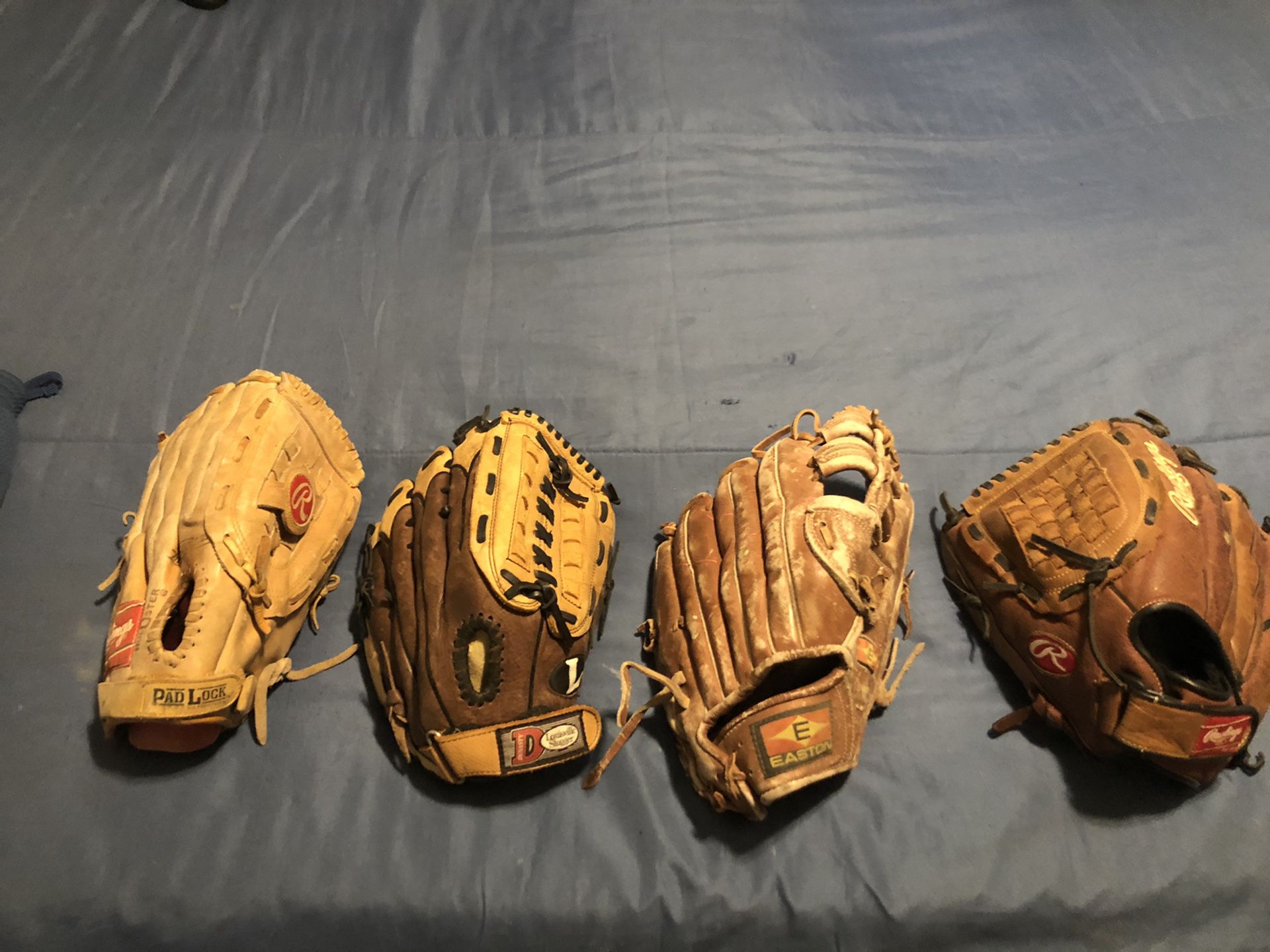 4 baseball glover used but in great condition $15 each or all 4 for $40